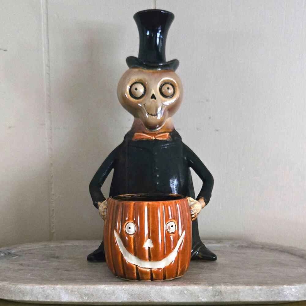 Yankees Candle Skeleton Candle Ceramic Holder Pre-owned